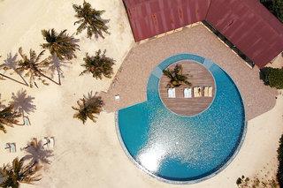 Haa Dhaalu (South Thiladhunmathee) Atoll - Hondaafushi Island Resort